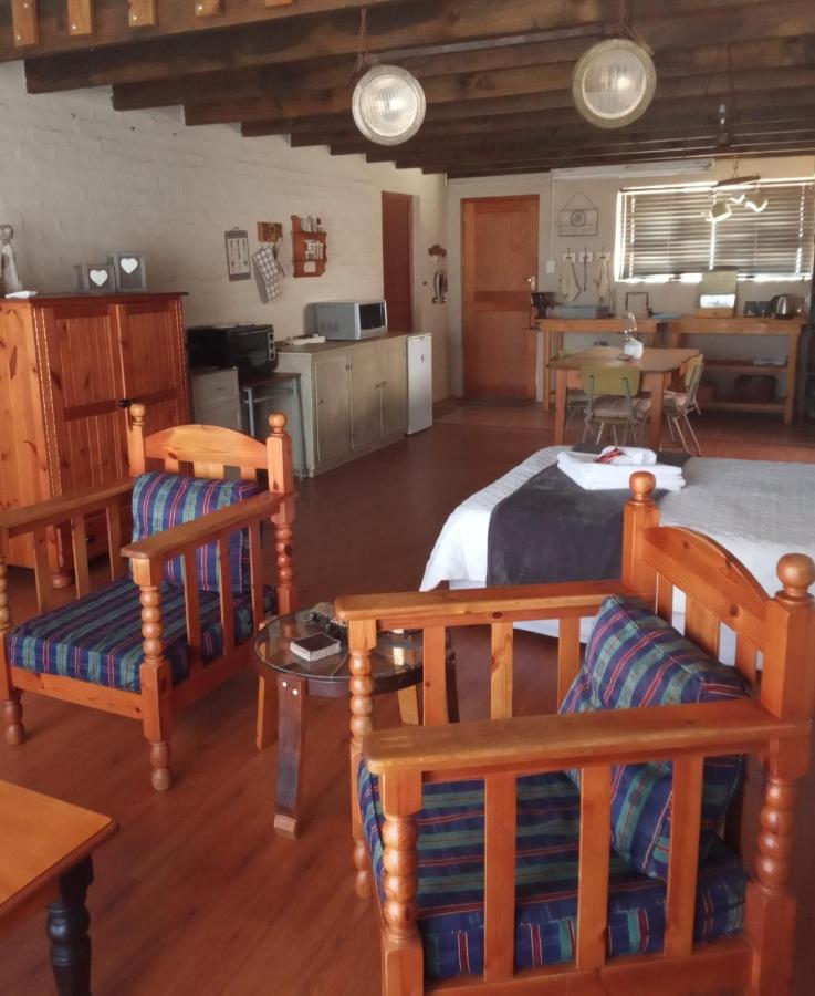 Apartamento Pureplaas Self Catering Volmoed Oudtshoorn Klein Karoo Exterior foto